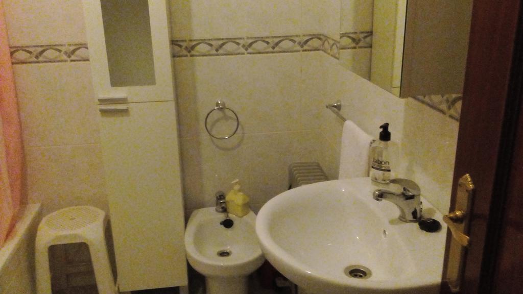 Apartamento Rincon Del Salvador 2 Пласенсия Екстериор снимка